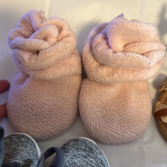 Girls size 5 and 6 shoe bundle - Picture 7 of 11